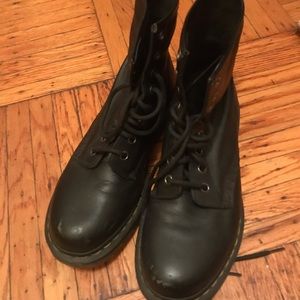 Black Dr Martens boots